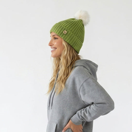 Woman's Knit Hat with Pom Pom and Fleece Lining - Matcha and White - Heritage Of Scotland - 