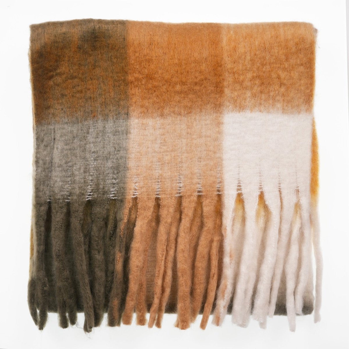 Women’s Soft Check Scarf – Oversized Plaid Winter Wrap with Tassel Fringe - New Camel Check - Heritage Of Scotland -