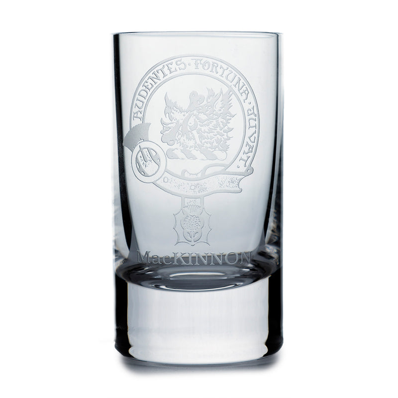 Collins Crystal Clan Shot Glass Mackinnon - Heritage Of Scotland - MACKINNON