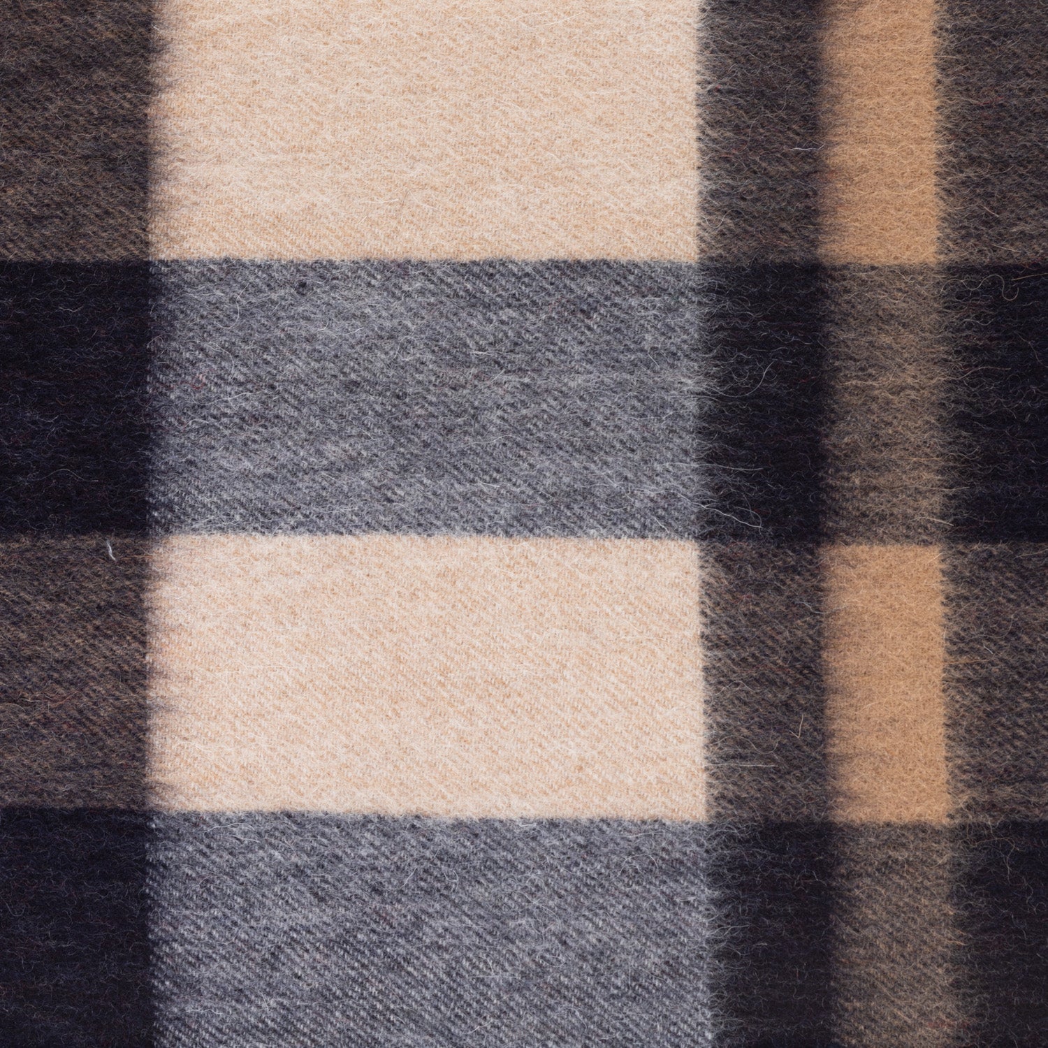 Edinburgh 100% Lambswool Scarf Bursted Check Neutral/Navy - Heritage Of Scotland - BURSTED CHECK NEUTRAL/NAVY