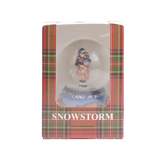 Piper Scotland Snowstorm - Heritage Of Scotland - NA
